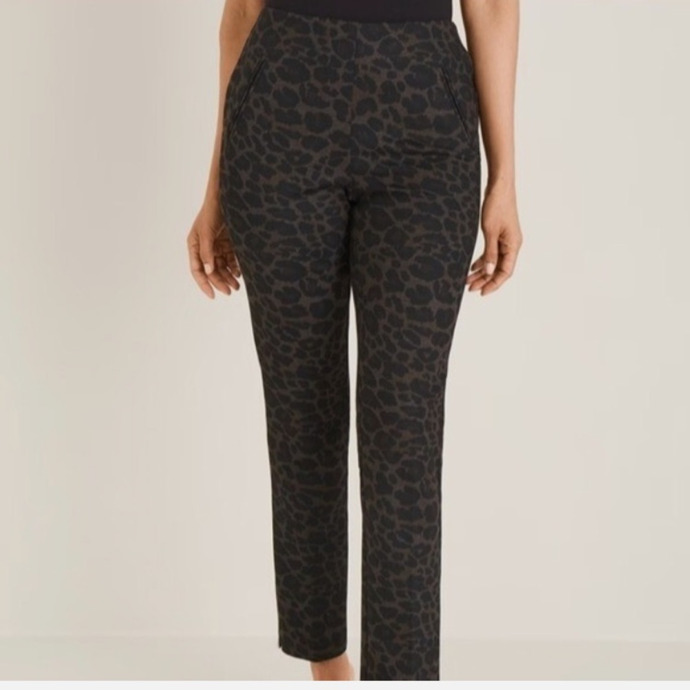 Chico’s SO SLIMMING Juliet Leopard-Print Ankle Pants SZ 2/12